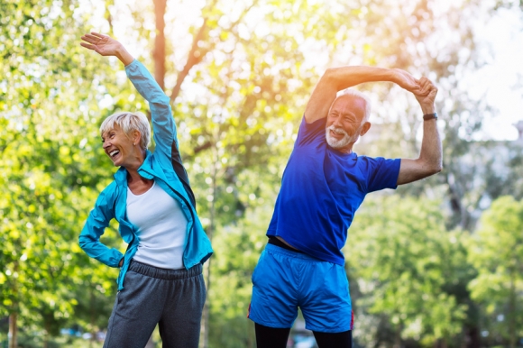 Activités physiques sportives pour seniors et personnes âgées