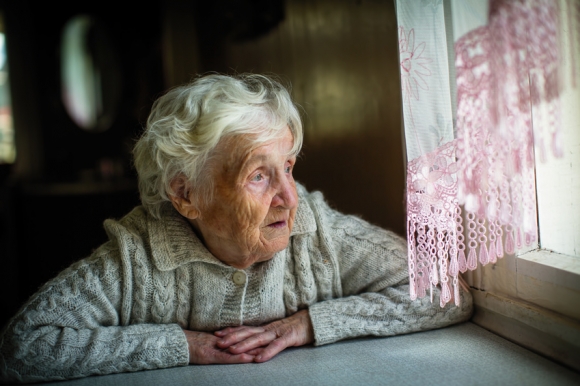 La solitude chez la personne âgée, des solutions existent