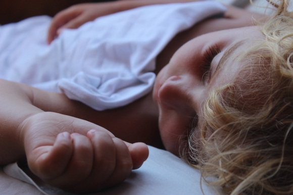 Comment faire face au pipi au lit chez l’enfant?